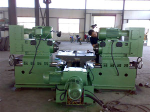 小型带气压工装双面铣床