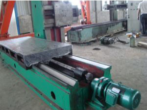 小型端面镗铣床